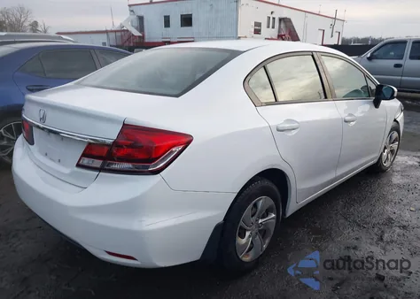 2015 Honda Civic Lx z USA, uszkodzony, nr VIN 19XFB2F55FE267329